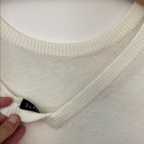 NEW 1. State Embellished V-Back Long Sleeve Sweater Soft Knit - Picture 12 of 15